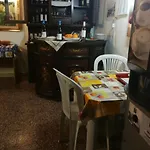 Mirage Bed and breakfast 2*