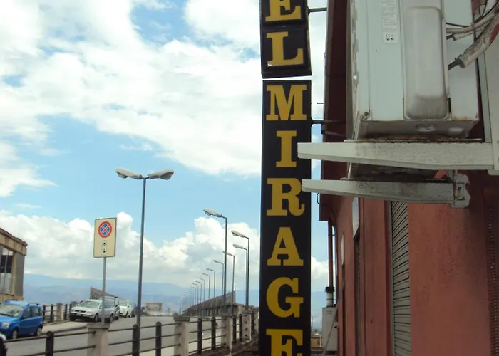 住宿加早餐酒店 Mirage 2*