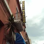 住宿加早餐酒店 Mirage 2*